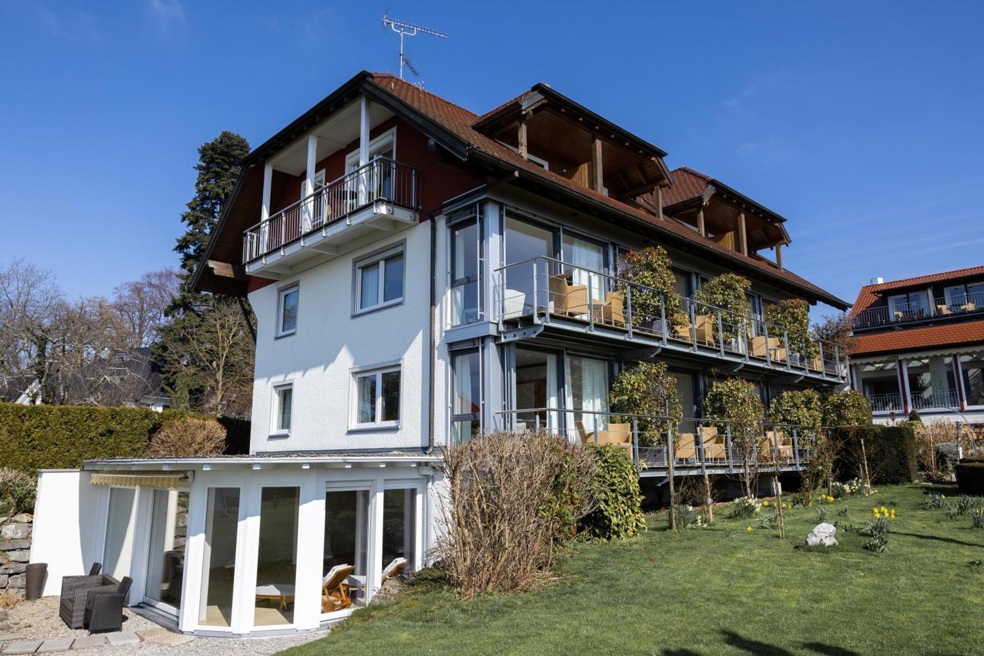 Hotel Haus Am See Nonnenhorn Exterior photo